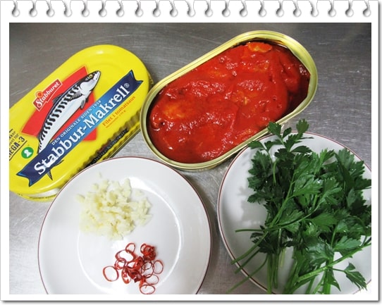 サバフィレ　サバ缶　トマトパスタ　スープセロリ　作り方　レシピ